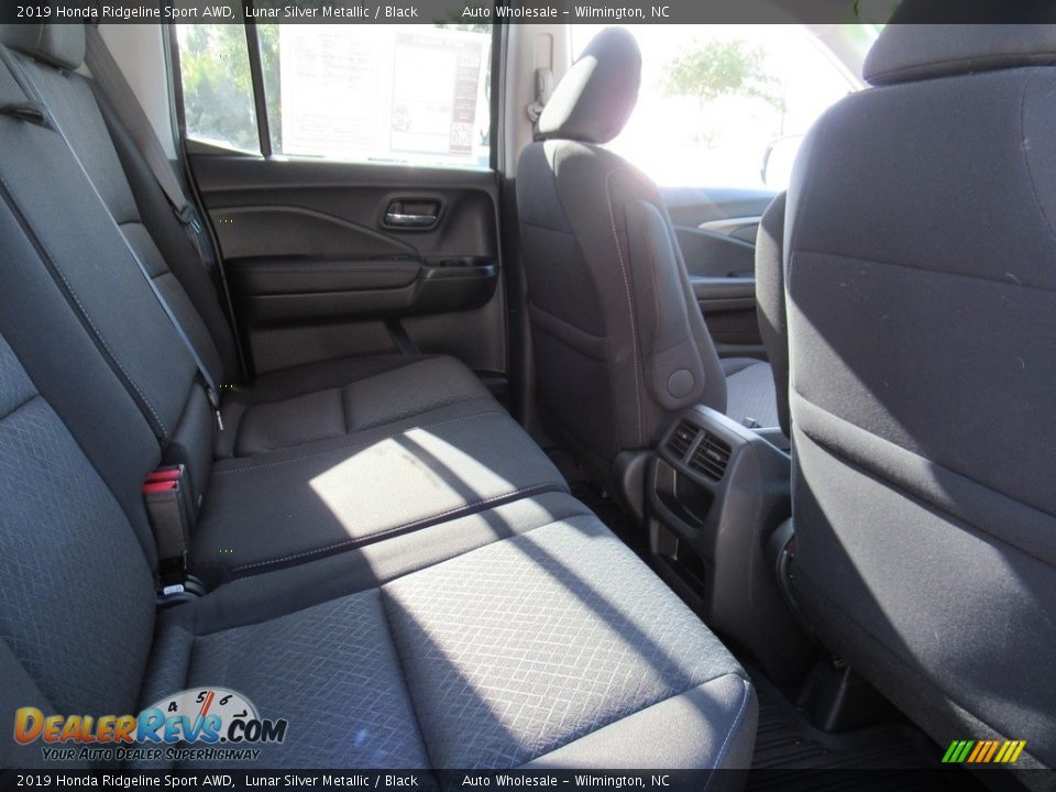 2019 Honda Ridgeline Sport AWD Lunar Silver Metallic / Black Photo #13