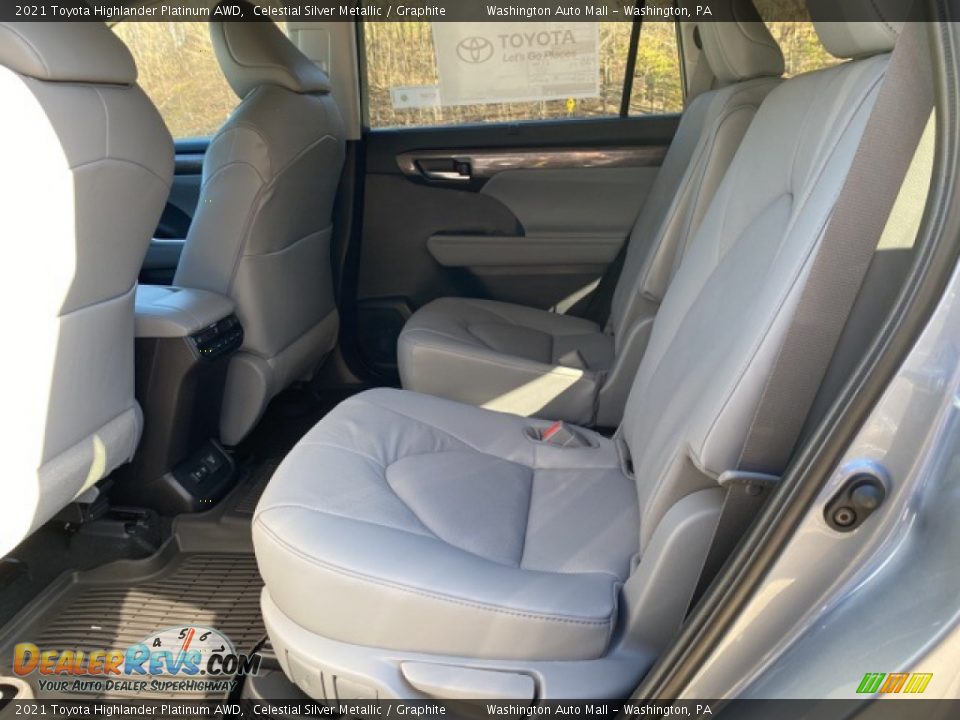 2021 Toyota Highlander Platinum AWD Celestial Silver Metallic / Graphite Photo #27