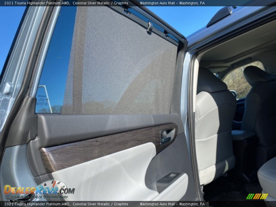 2021 Toyota Highlander Platinum AWD Celestial Silver Metallic / Graphite Photo #29