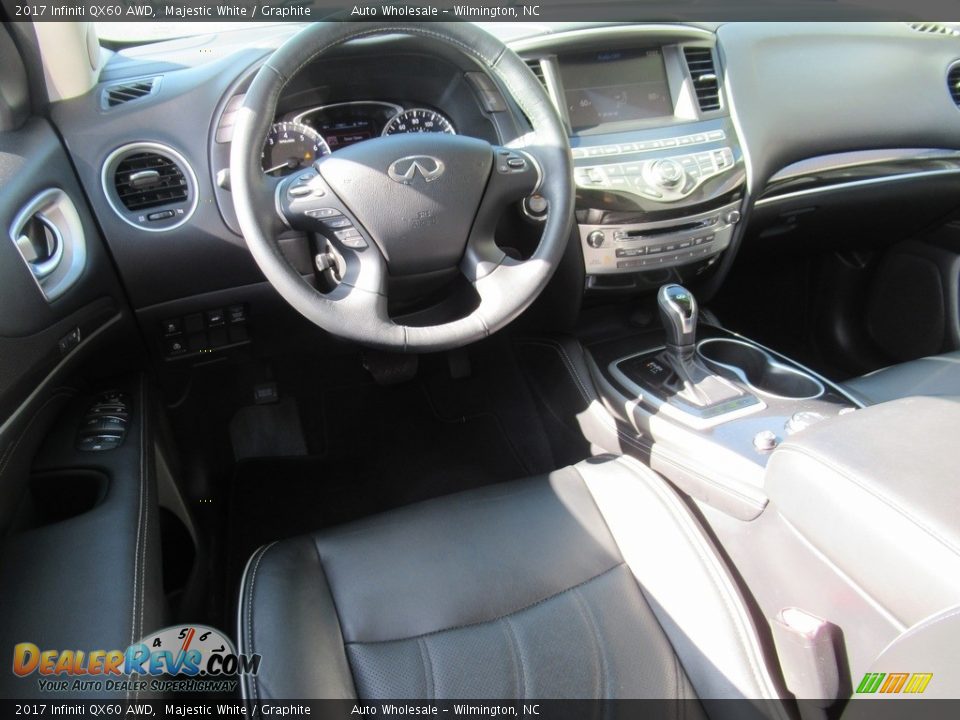 Front Seat of 2017 Infiniti QX60 AWD Photo #15