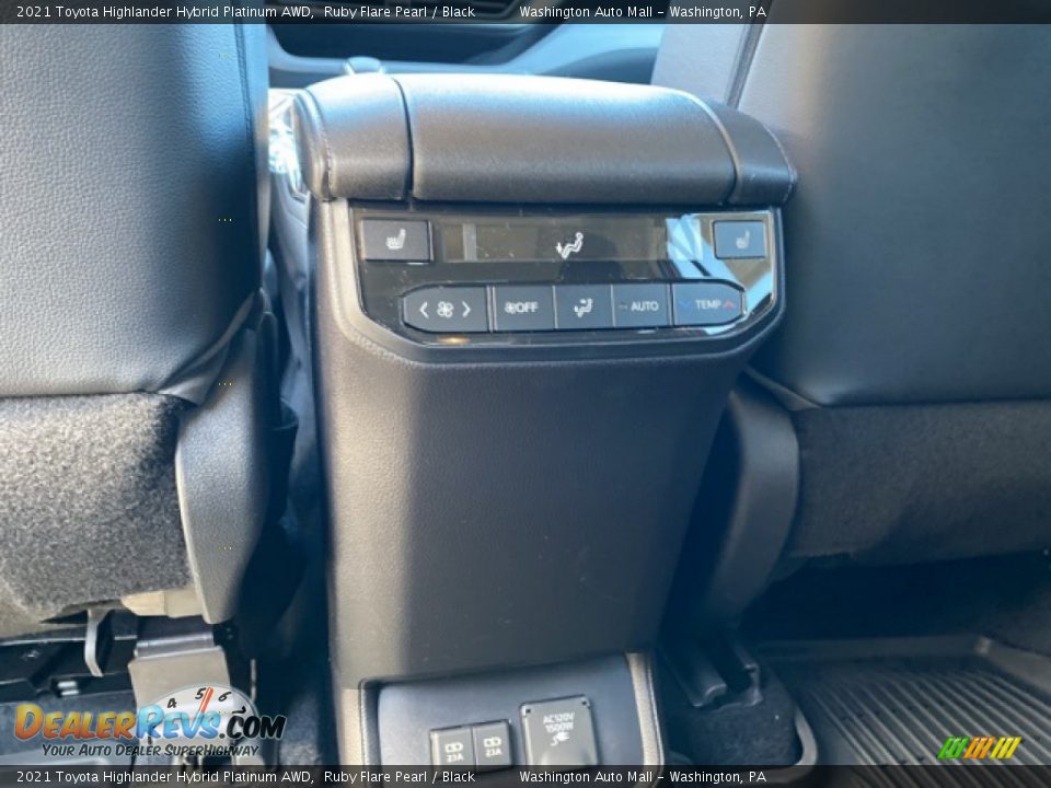 2021 Toyota Highlander Hybrid Platinum AWD Ruby Flare Pearl / Black Photo #29