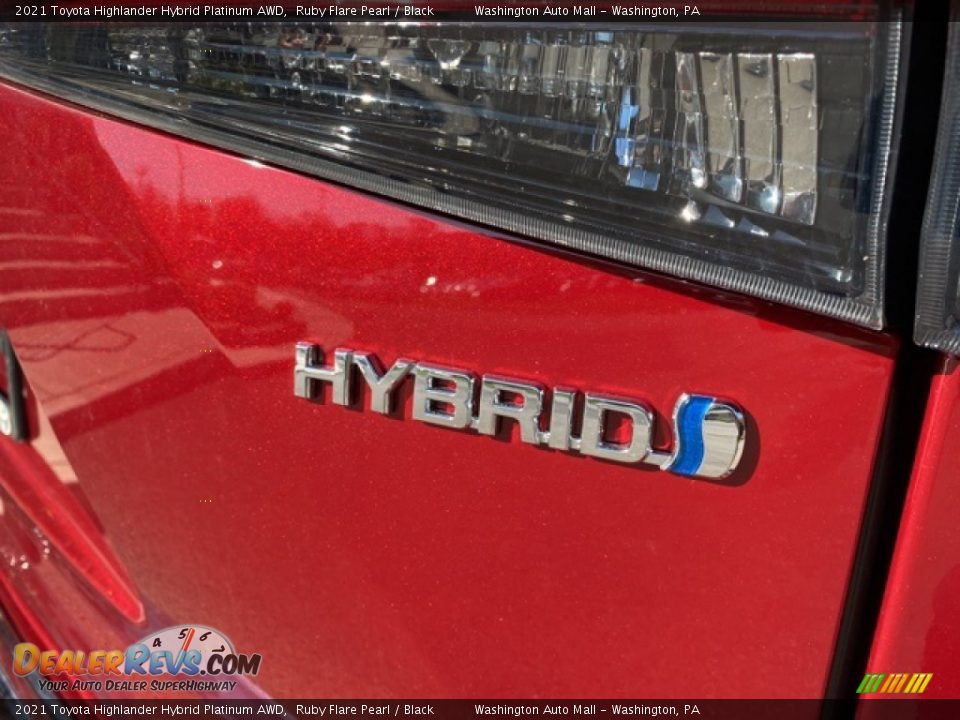 2021 Toyota Highlander Hybrid Platinum AWD Ruby Flare Pearl / Black Photo #35