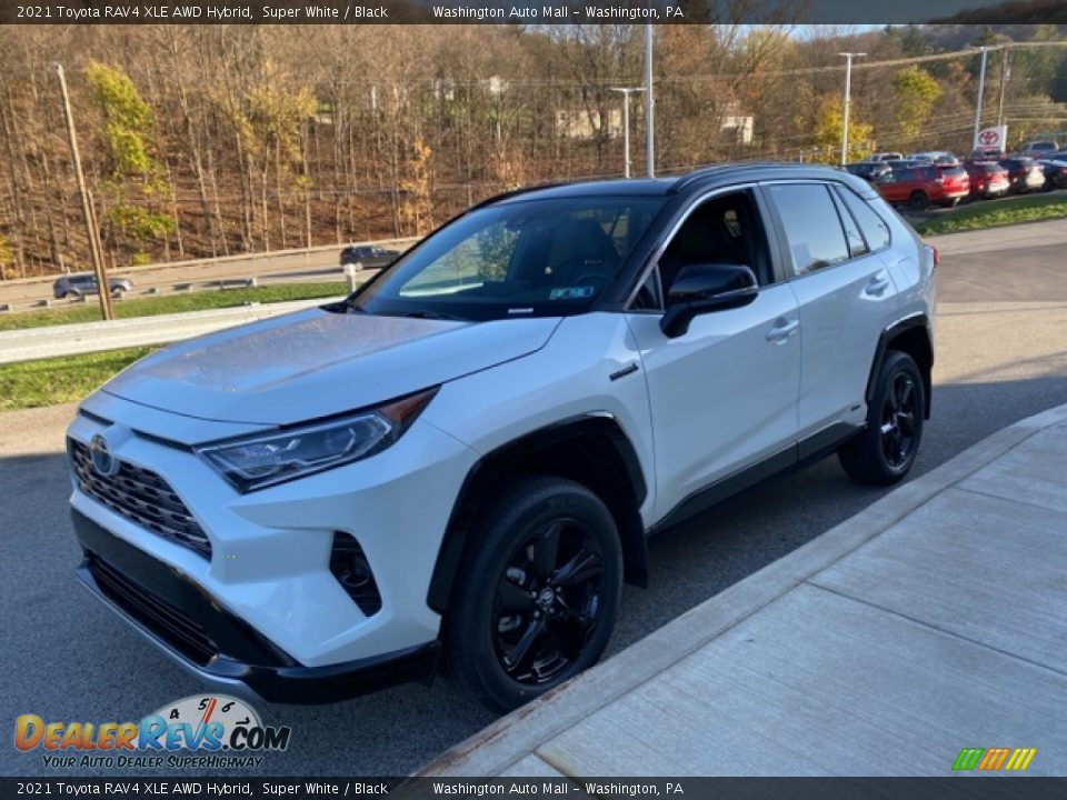2021 Toyota RAV4 XLE AWD Hybrid Super White / Black Photo #13