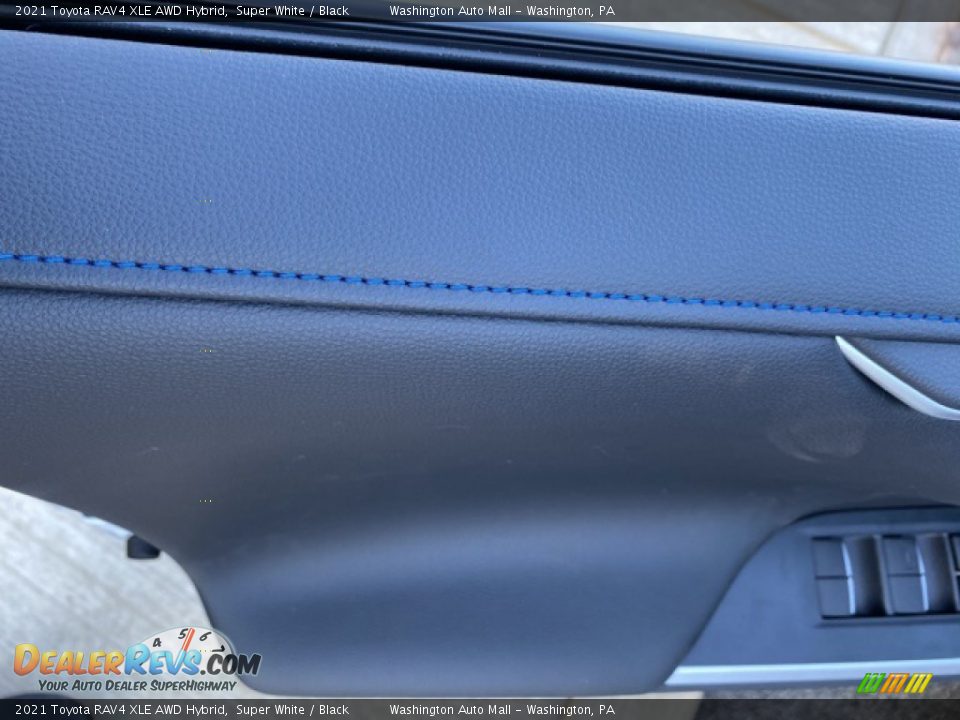 2021 Toyota RAV4 XLE AWD Hybrid Super White / Black Photo #25