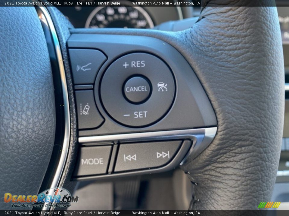 2021 Toyota Avalon Hybrid XLE Steering Wheel Photo #9