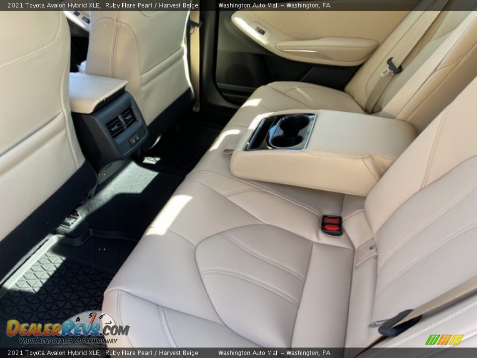 Rear Seat of 2021 Toyota Avalon Hybrid XLE Photo #26