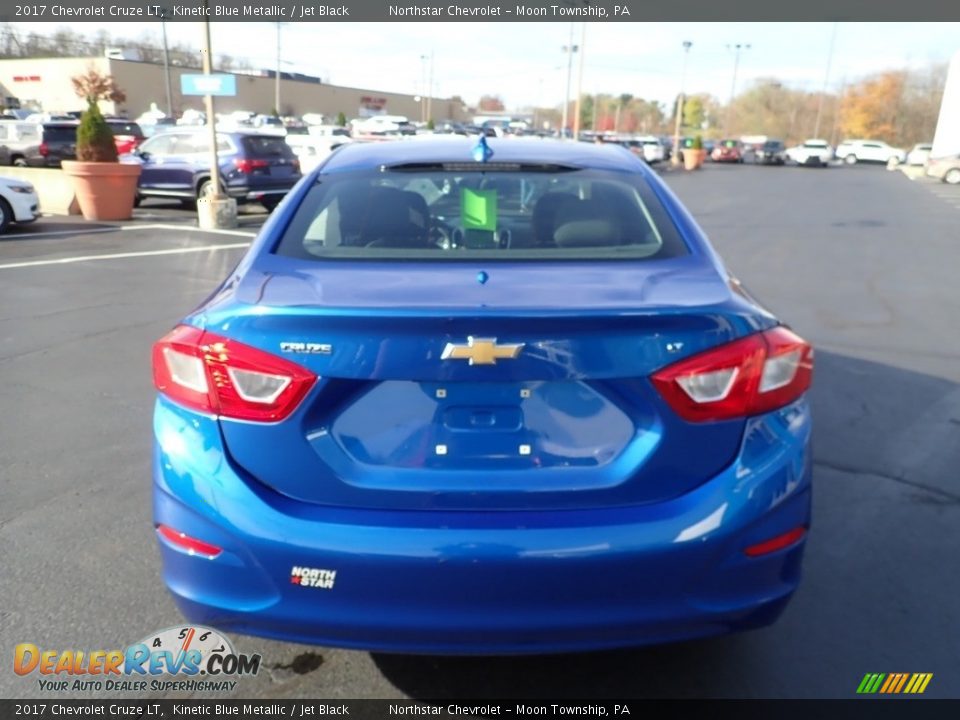 2017 Chevrolet Cruze LT Kinetic Blue Metallic / Jet Black Photo #6