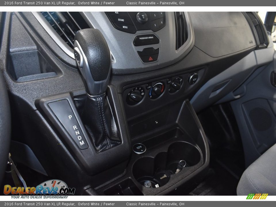 2016 Ford Transit 250 Van XL LR Regular Shifter Photo #15