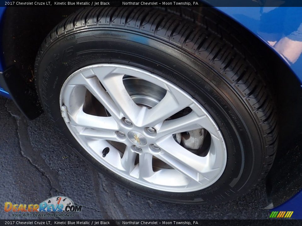 2017 Chevrolet Cruze LT Kinetic Blue Metallic / Jet Black Photo #14