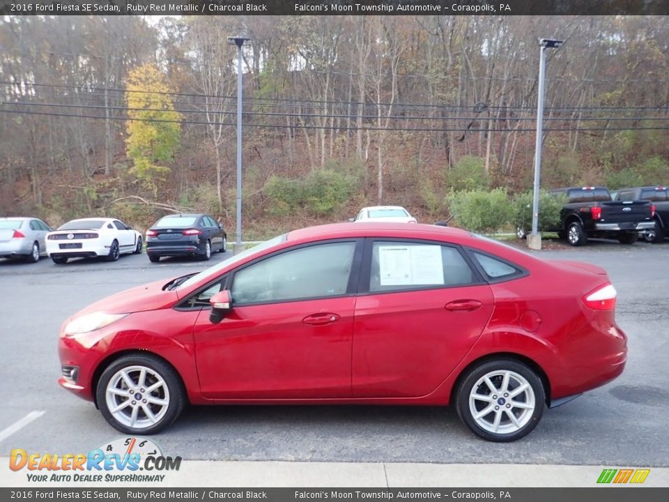 2016 Ford Fiesta SE Sedan Ruby Red Metallic / Charcoal Black Photo #6