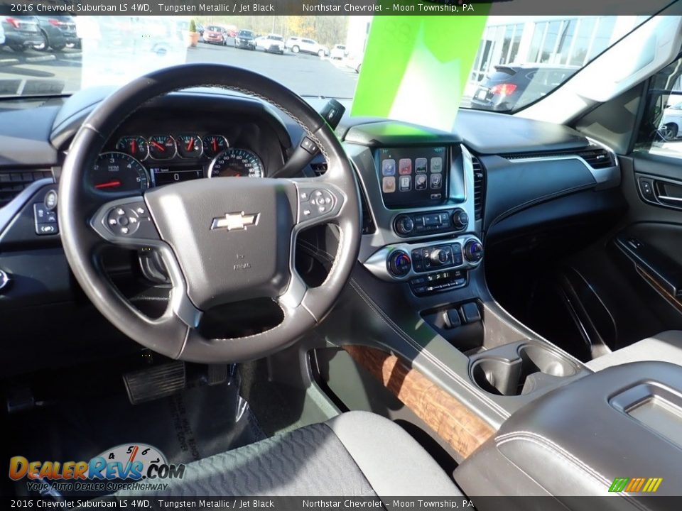 Dashboard of 2016 Chevrolet Suburban LS 4WD Photo #23