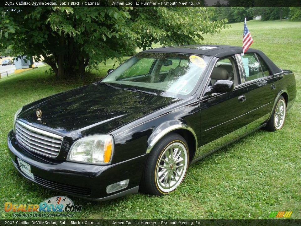 2003 Cadillac DeVille Sedan Sable Black / Oatmeal Photo #6