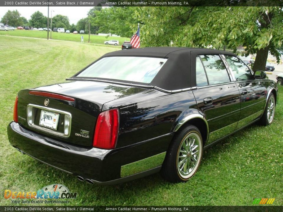 2003 Cadillac DeVille Sedan Sable Black / Oatmeal Photo #9