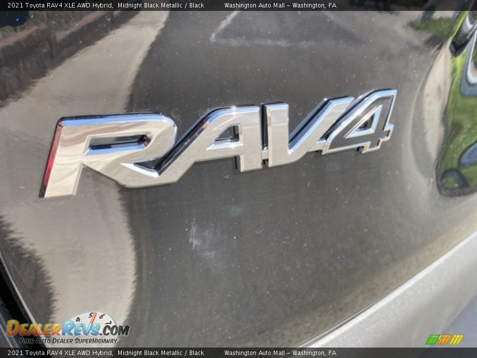 2021 Toyota RAV4 XLE AWD Hybrid Midnight Black Metallic / Black Photo #32