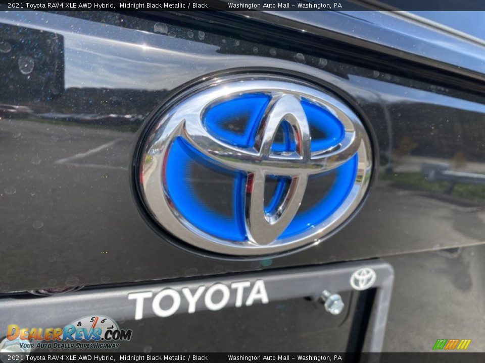 2021 Toyota RAV4 XLE AWD Hybrid Midnight Black Metallic / Black Photo #34