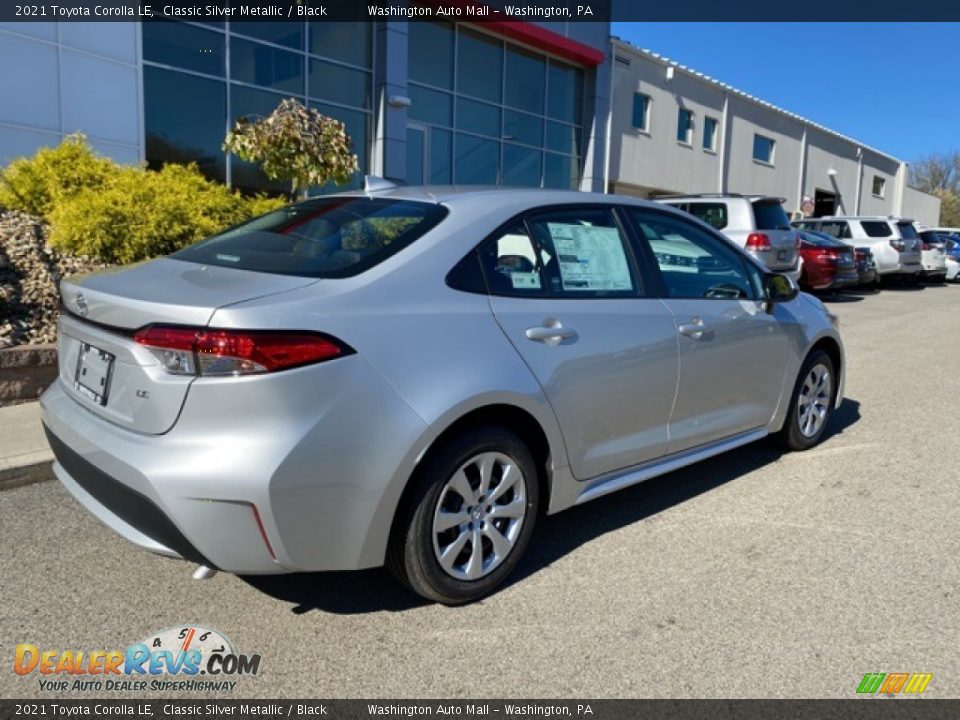 2021 Toyota Corolla LE Classic Silver Metallic / Black Photo #15