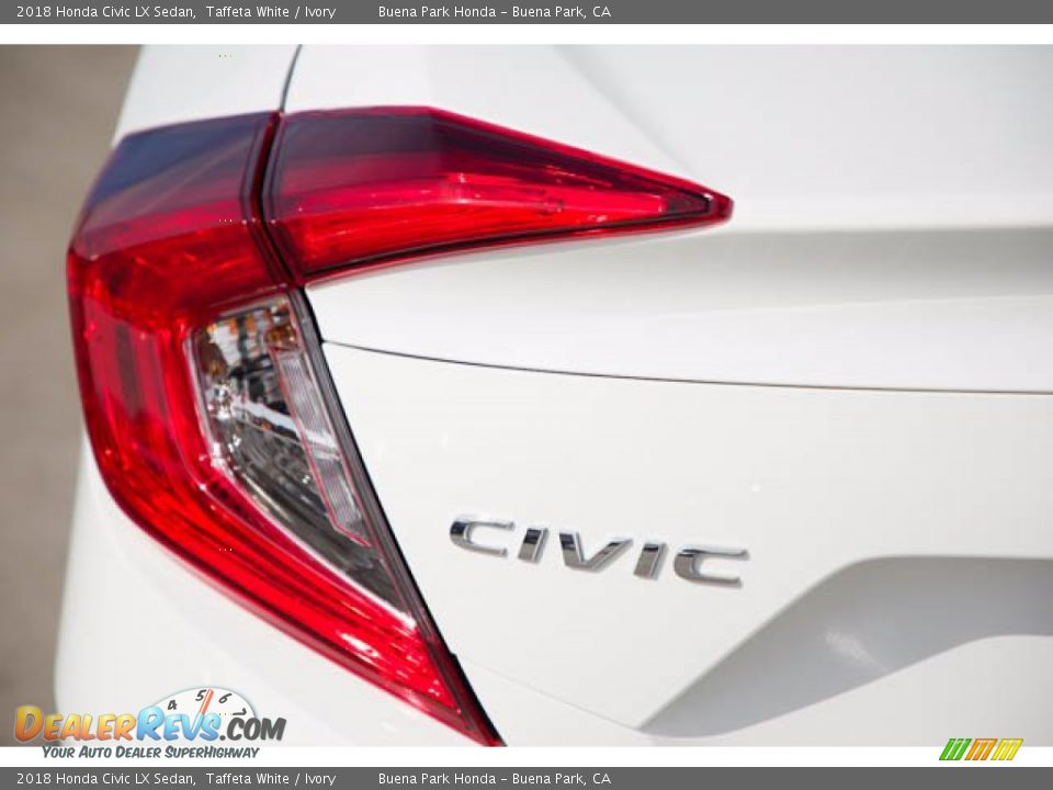 2018 Honda Civic LX Sedan Taffeta White / Ivory Photo #10