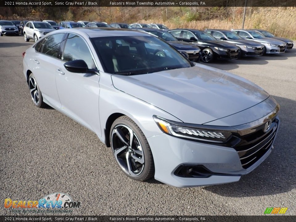 Front 3/4 View of 2021 Honda Accord Sport Photo #6