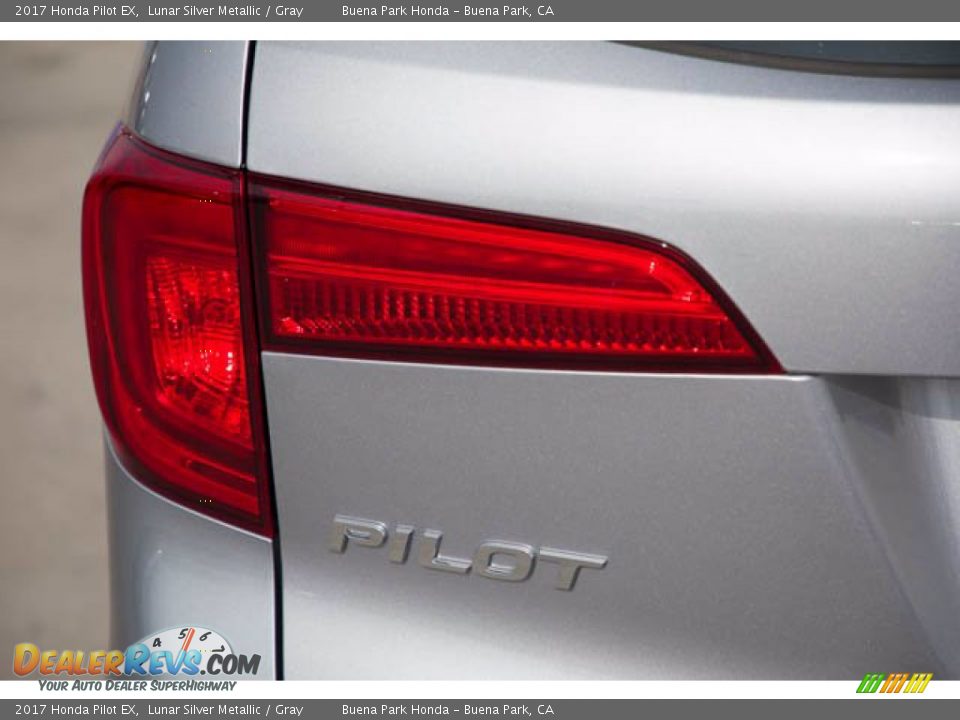 2017 Honda Pilot EX Lunar Silver Metallic / Gray Photo #10