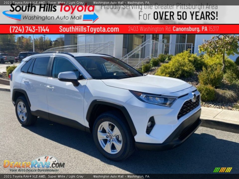 2021 Toyota RAV4 XLE AWD Super White / Light Gray Photo #1