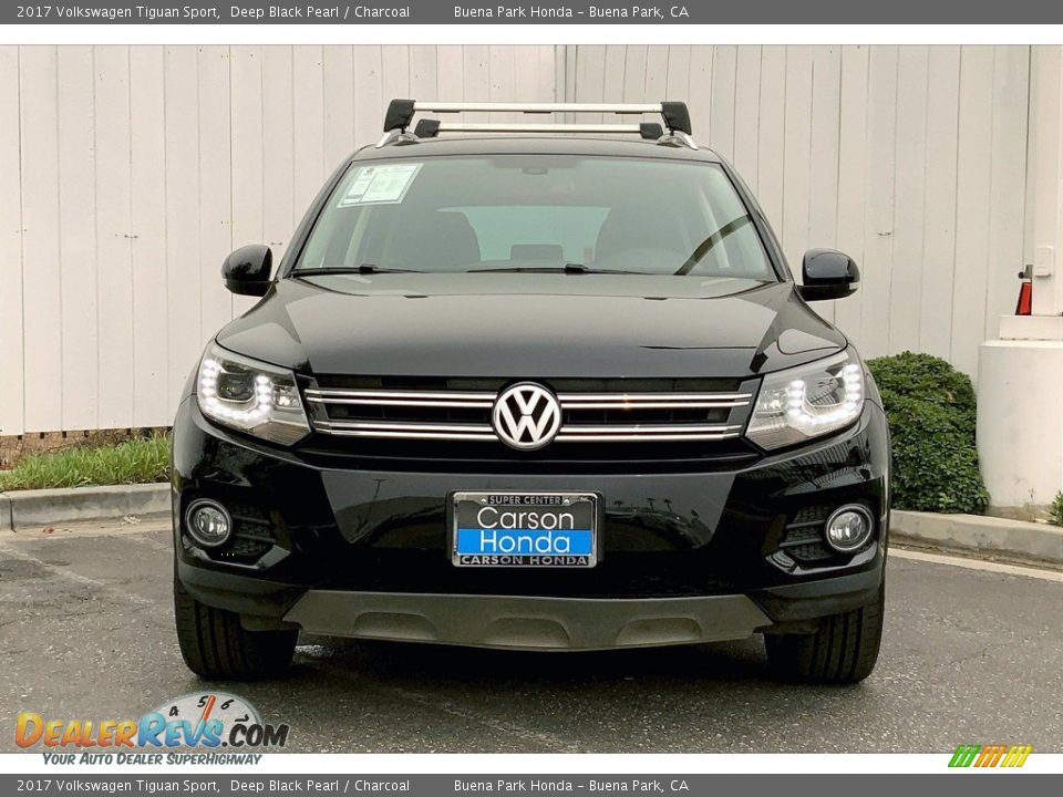 2017 Volkswagen Tiguan Sport Deep Black Pearl / Charcoal Photo #4