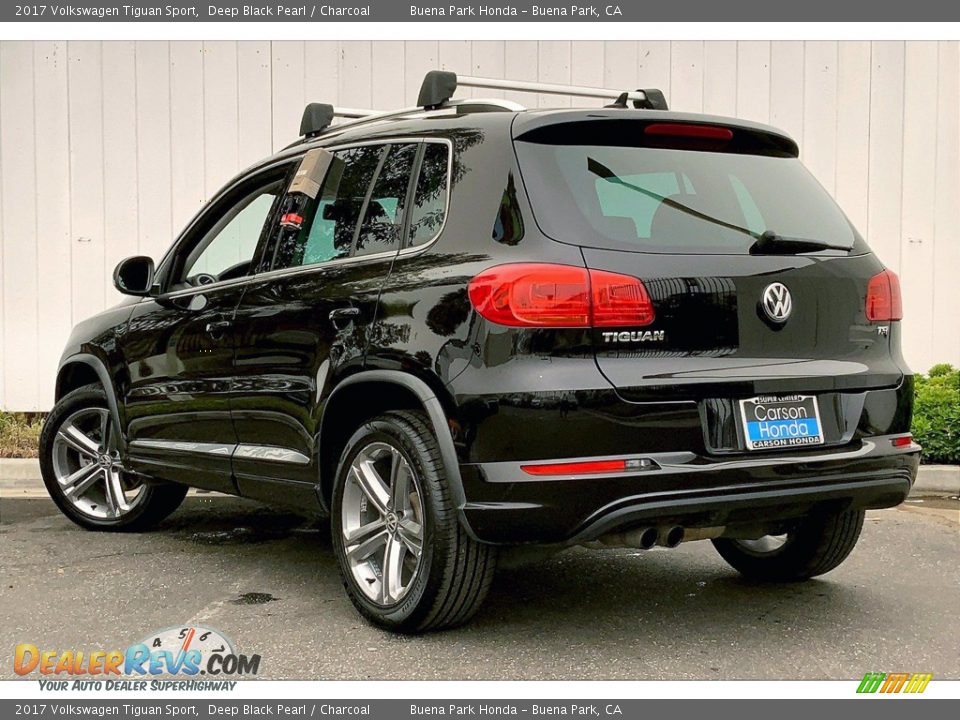 2017 Volkswagen Tiguan Sport Deep Black Pearl / Charcoal Photo #12