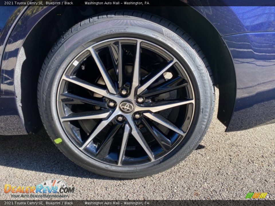 2021 Toyota Camry SE Wheel Photo #28
