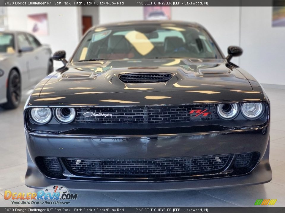 2020 Dodge Challenger R/T Scat Pack Pitch Black / Black/Ruby Red Photo #3