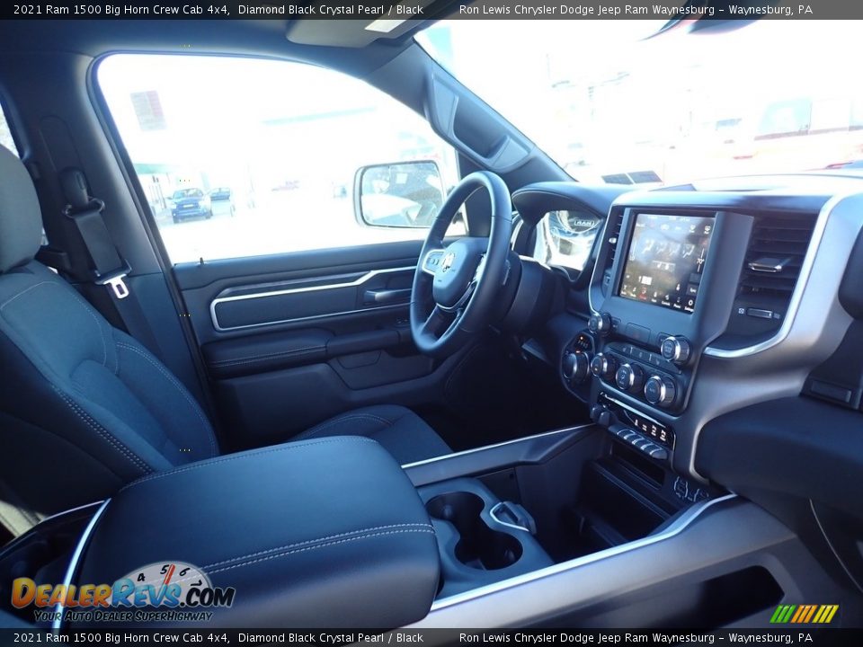 2021 Ram 1500 Big Horn Crew Cab 4x4 Diamond Black Crystal Pearl / Black Photo #11