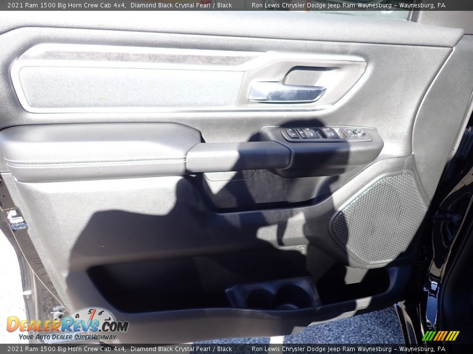 2021 Ram 1500 Big Horn Crew Cab 4x4 Diamond Black Crystal Pearl / Black Photo #15
