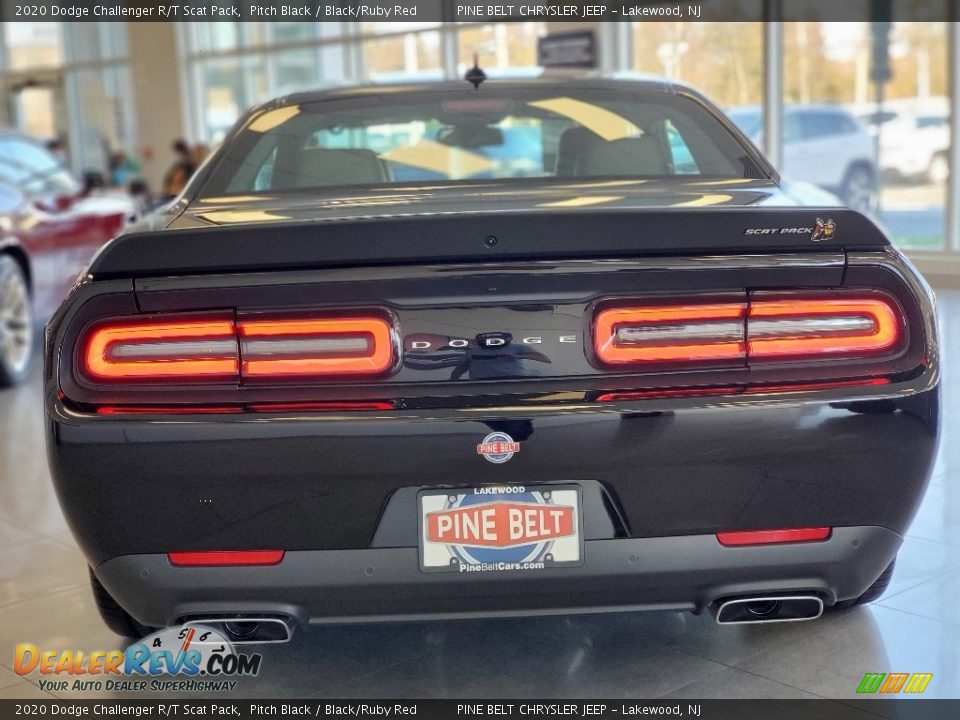 2020 Dodge Challenger R/T Scat Pack Pitch Black / Black/Ruby Red Photo #9