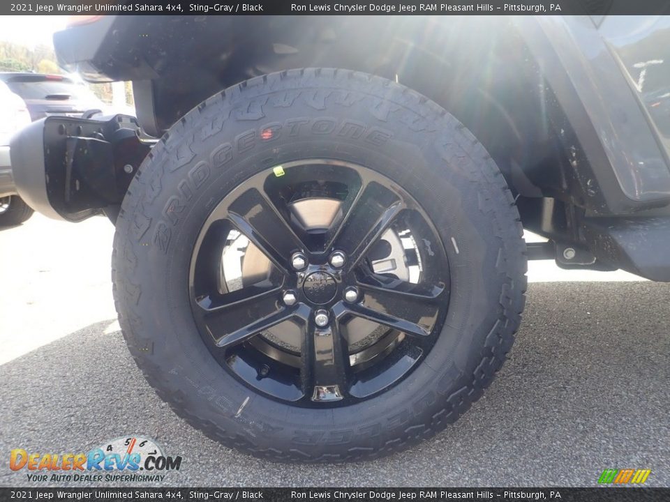 2021 Jeep Wrangler Unlimited Sahara 4x4 Wheel Photo #6