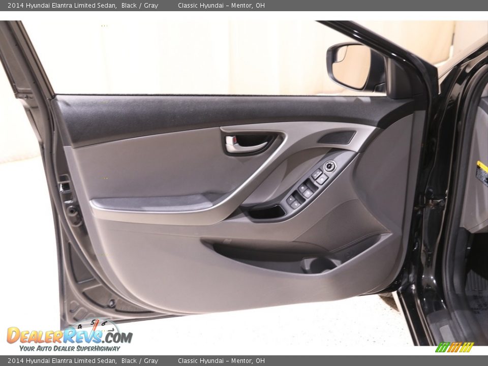 2014 Hyundai Elantra Limited Sedan Black / Gray Photo #4