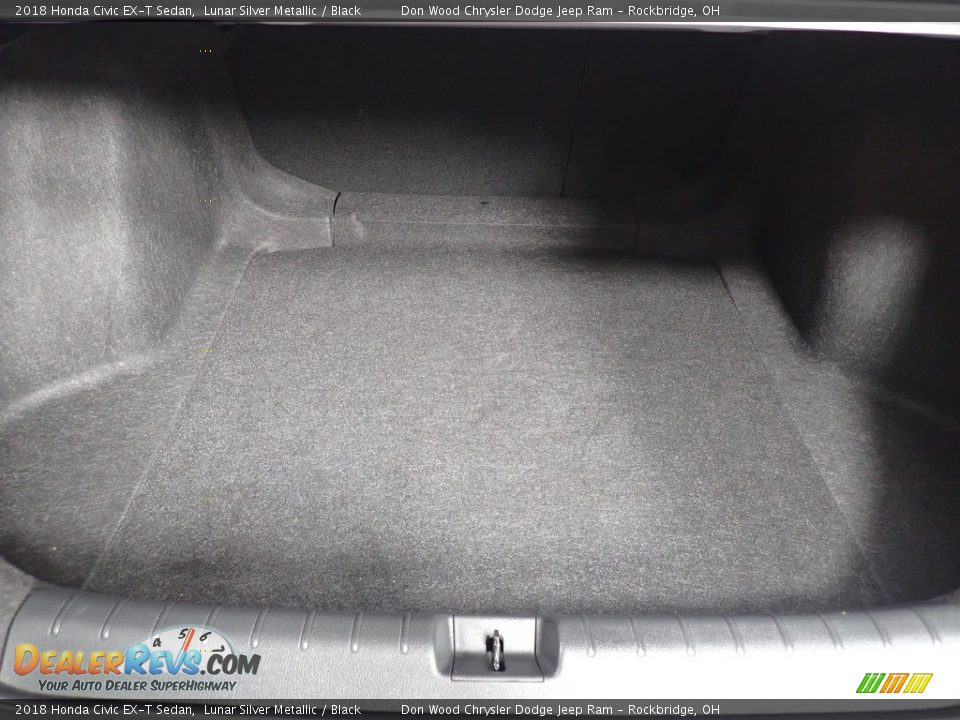 2018 Honda Civic EX-T Sedan Lunar Silver Metallic / Black Photo #15