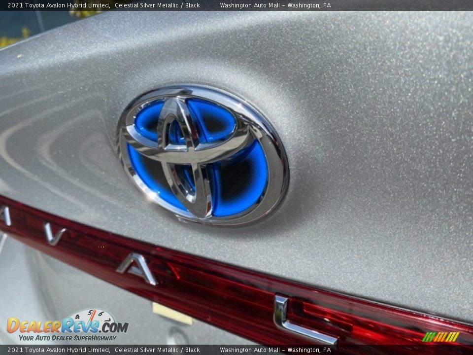 2021 Toyota Avalon Hybrid Limited Celestial Silver Metallic / Black Photo #31