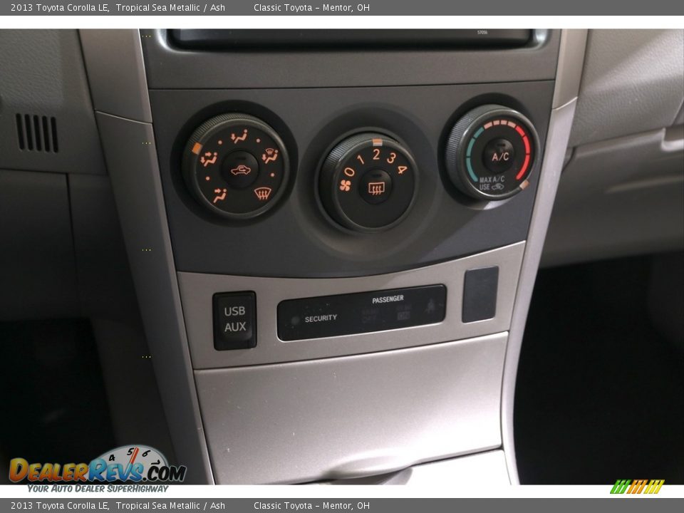 2013 Toyota Corolla LE Tropical Sea Metallic / Ash Photo #16