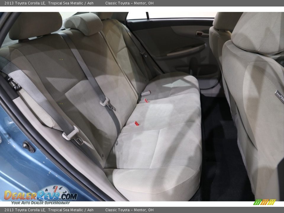 2013 Toyota Corolla LE Tropical Sea Metallic / Ash Photo #20