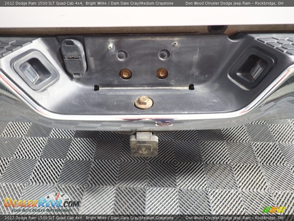 2012 Dodge Ram 1500 SLT Quad Cab 4x4 Bright White / Dark Slate Gray/Medium Graystone Photo #12