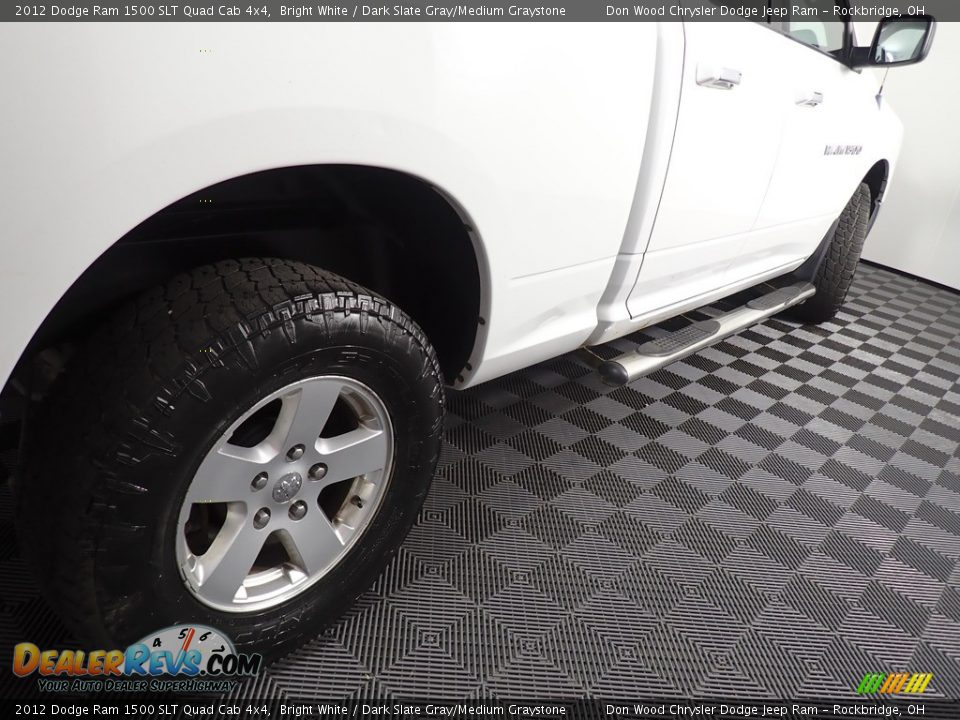 2012 Dodge Ram 1500 SLT Quad Cab 4x4 Bright White / Dark Slate Gray/Medium Graystone Photo #16