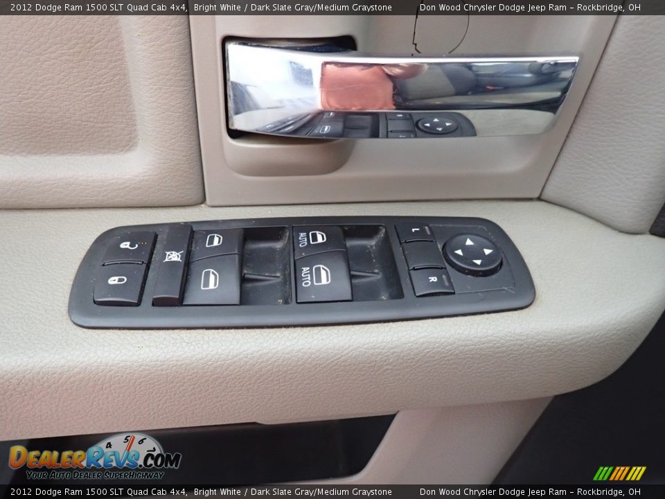 2012 Dodge Ram 1500 SLT Quad Cab 4x4 Bright White / Dark Slate Gray/Medium Graystone Photo #19