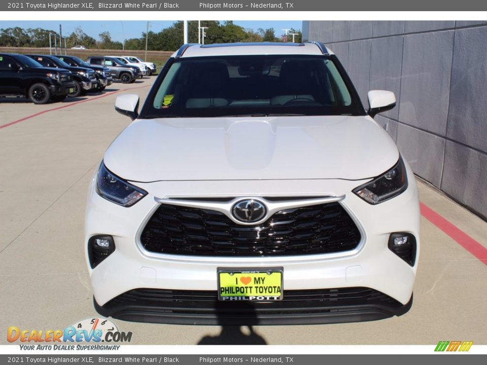 2021 Toyota Highlander XLE Blizzard White Pearl / Black Photo #3