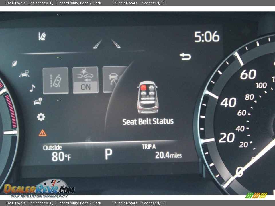 2021 Toyota Highlander XLE Blizzard White Pearl / Black Photo #14