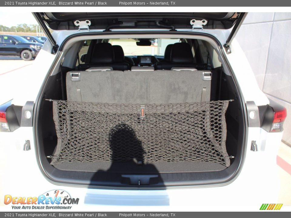 2021 Toyota Highlander XLE Blizzard White Pearl / Black Photo #23