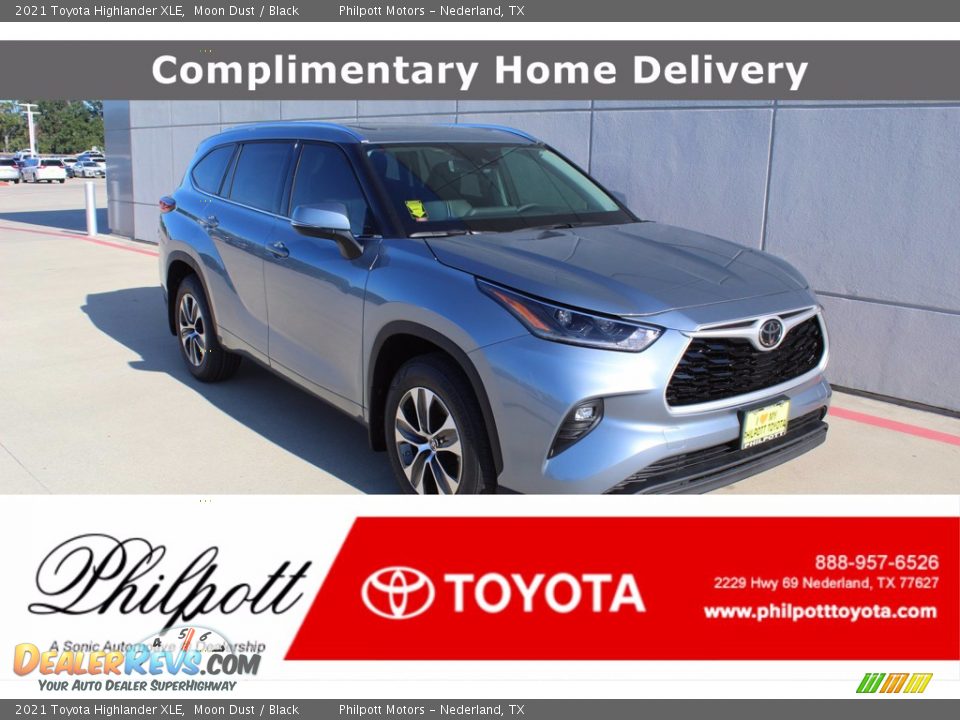 2021 Toyota Highlander XLE Moon Dust / Black Photo #1