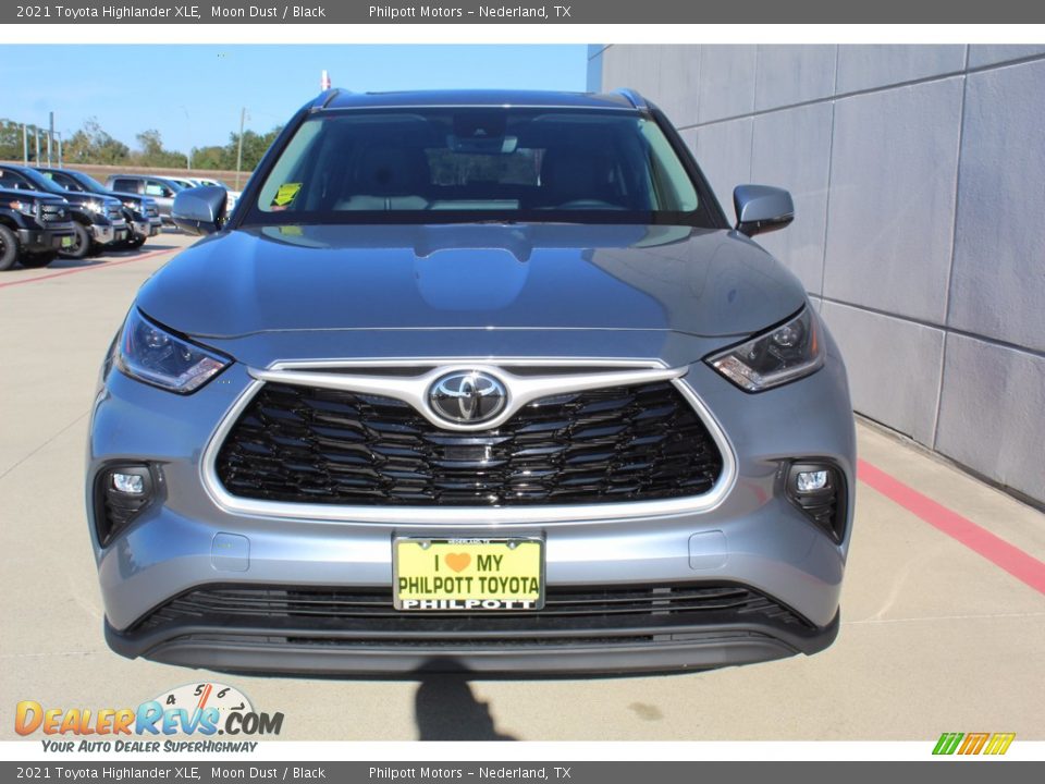 2021 Toyota Highlander XLE Moon Dust / Black Photo #3