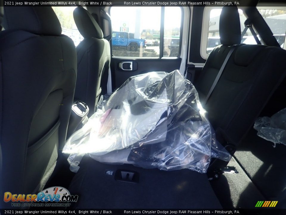 2021 Jeep Wrangler Unlimited Willys 4x4 Bright White / Black Photo #14