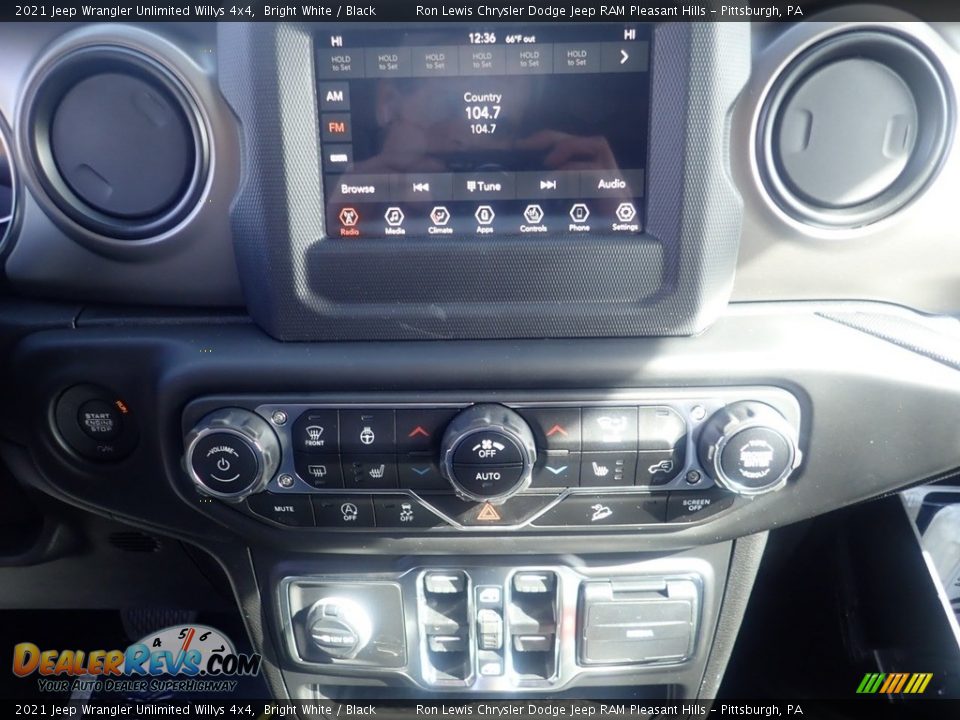 2021 Jeep Wrangler Unlimited Willys 4x4 Bright White / Black Photo #17