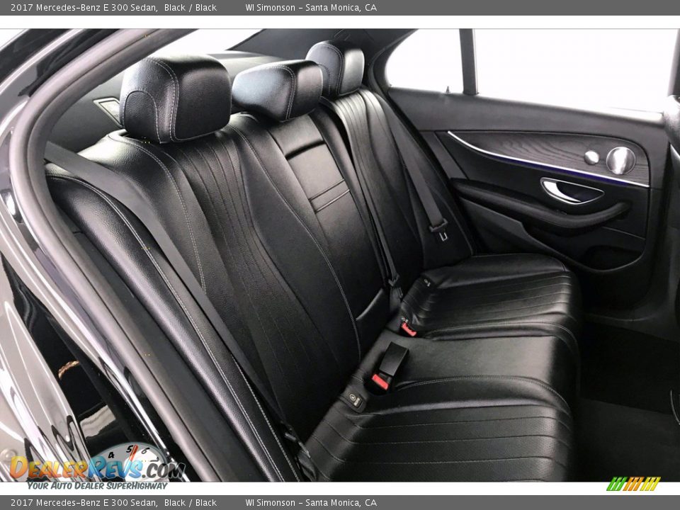 2017 Mercedes-Benz E 300 Sedan Black / Black Photo #13