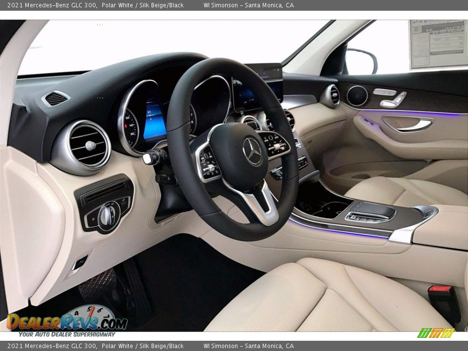 2021 Mercedes-Benz GLC 300 Polar White / Silk Beige/Black Photo #4