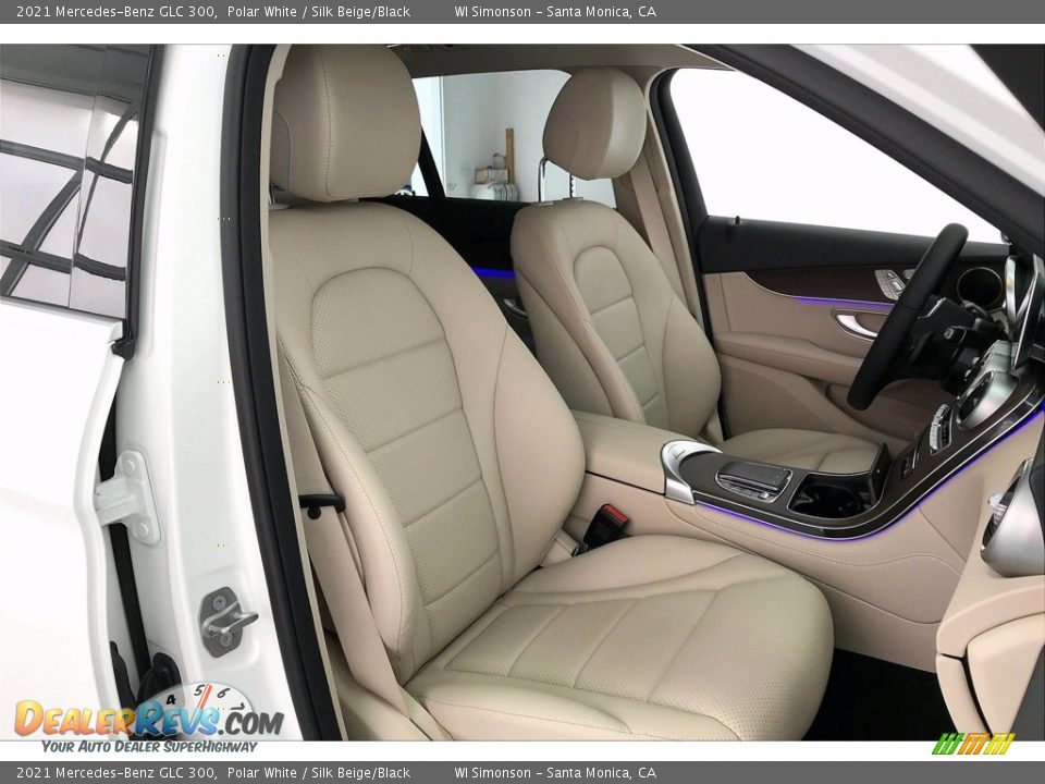 2021 Mercedes-Benz GLC 300 Polar White / Silk Beige/Black Photo #5